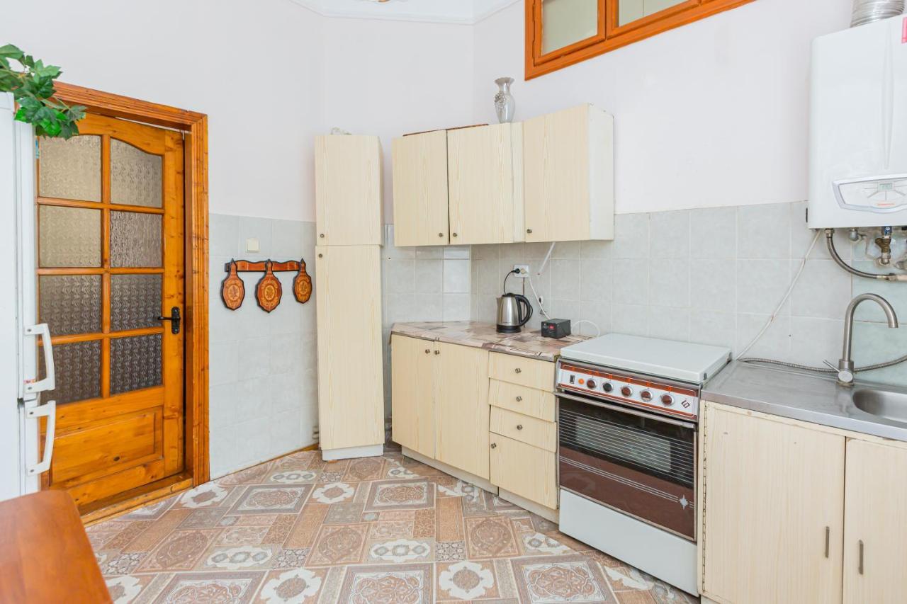 Квартира Подобово У Львові На Вулиці Щепкіна 5 Exterior photo
